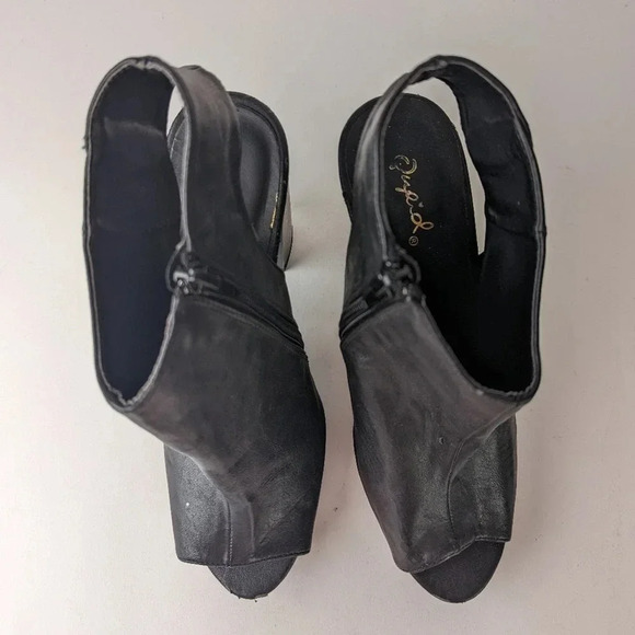 Qupid Chunky Heeled Peep Toe Booties - 6 - Picture 4 of 8